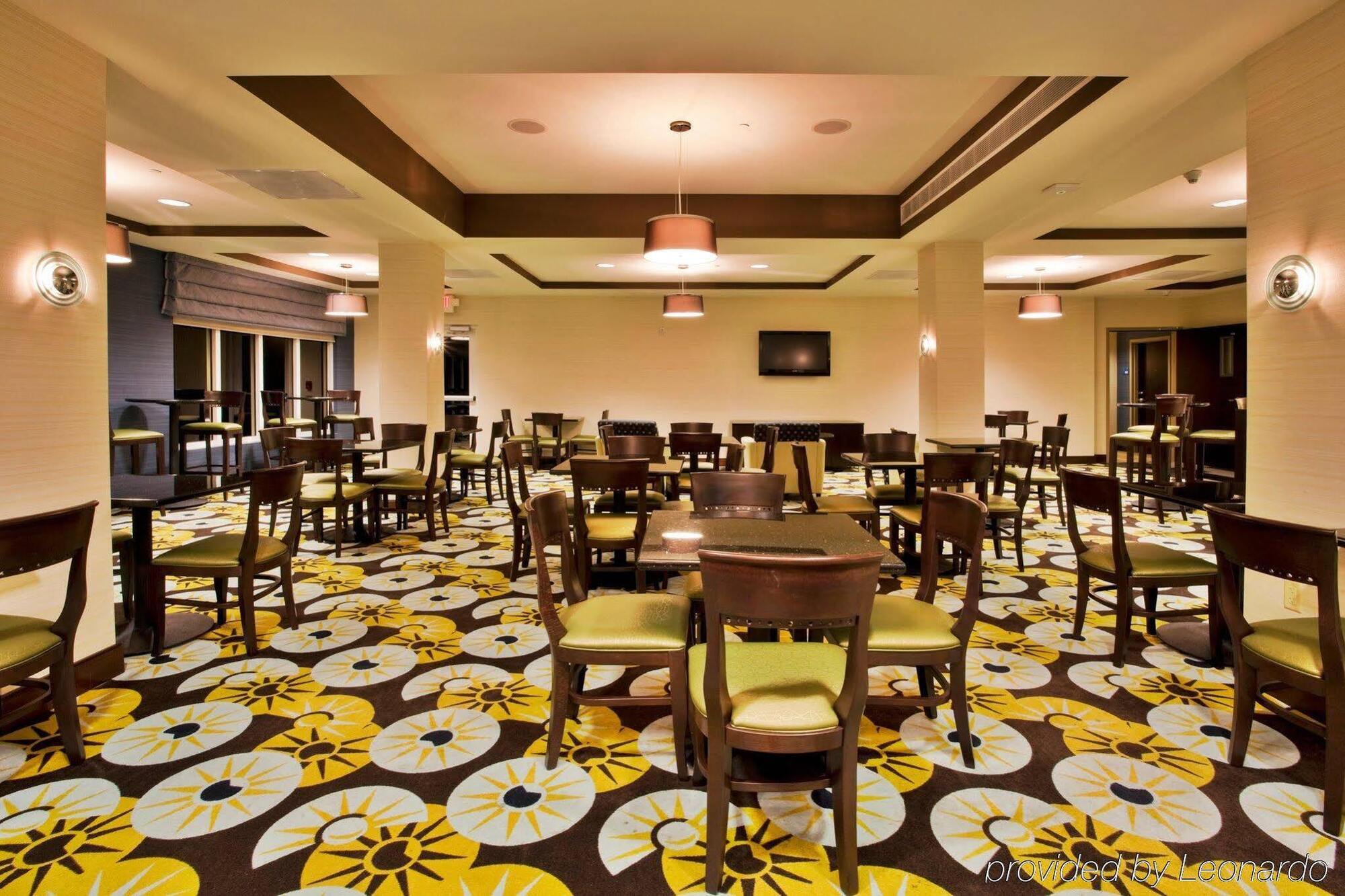 Holiday Inn Express Hotel & Suites Largo-Clearwater By Ihg Exterior photo